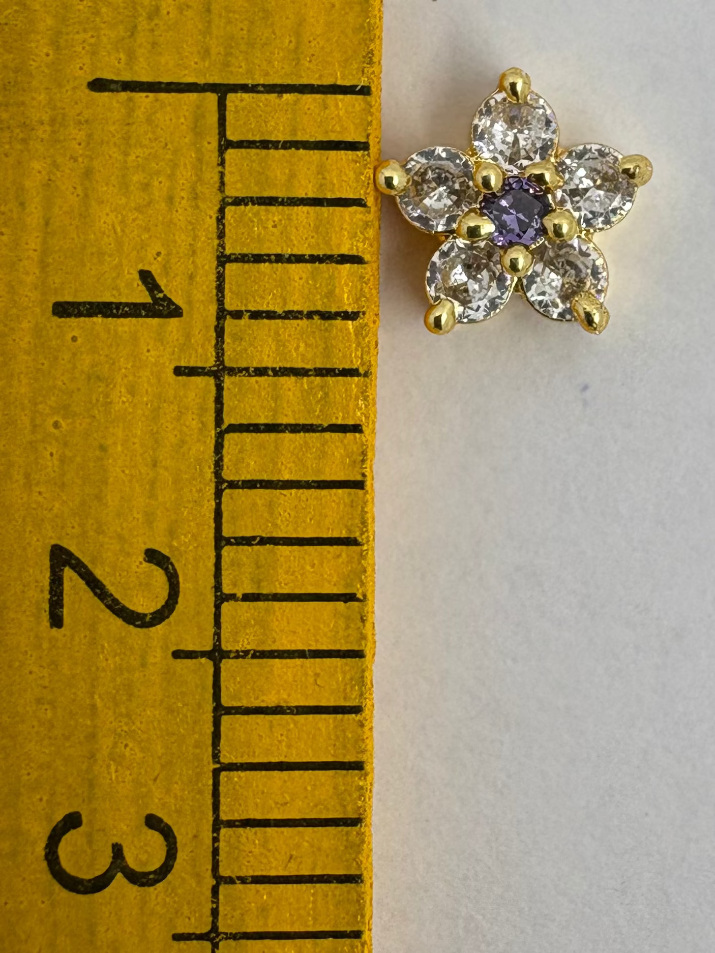 AD flower purple color