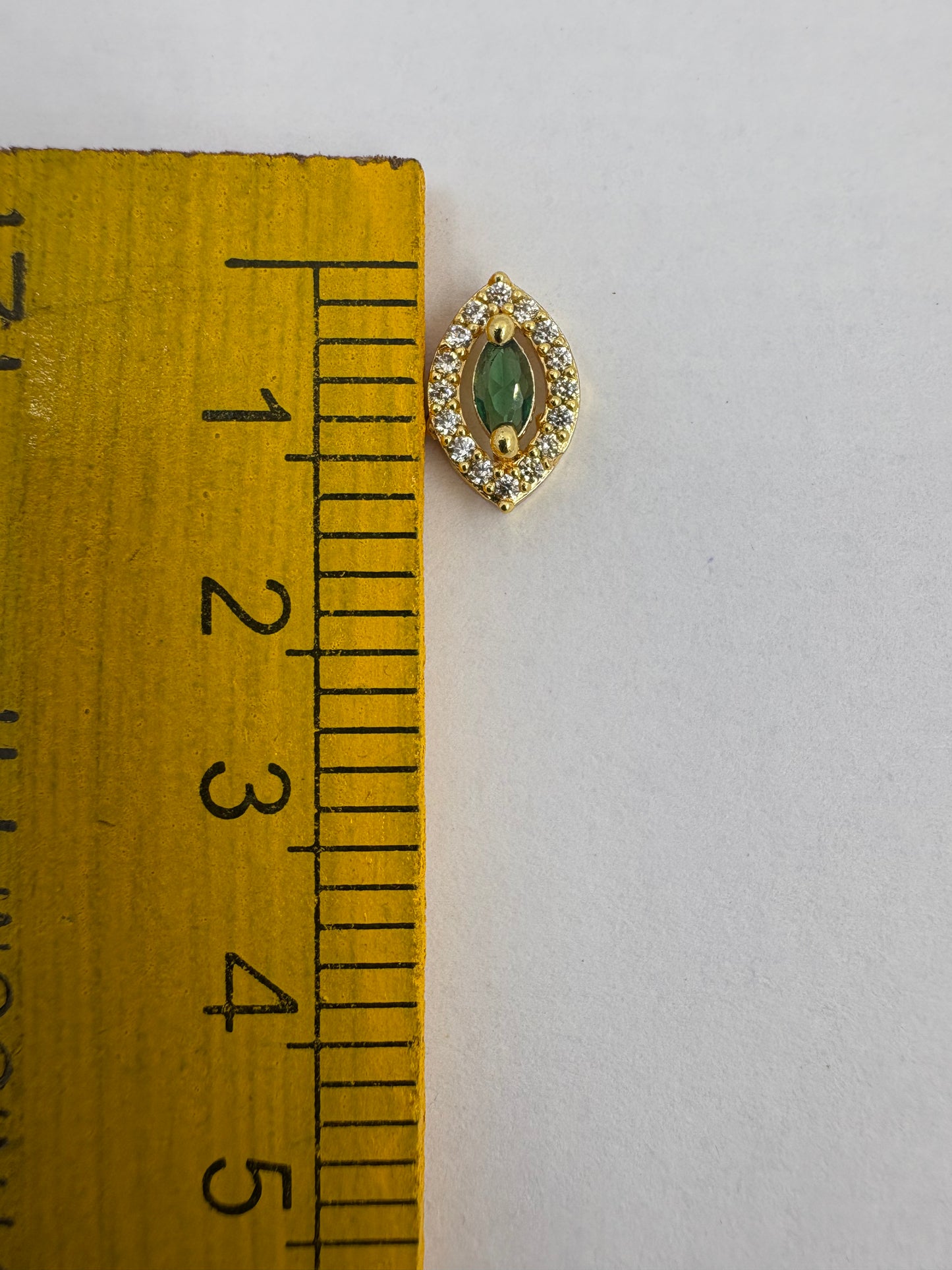 Ad Eyeshap Dark Green