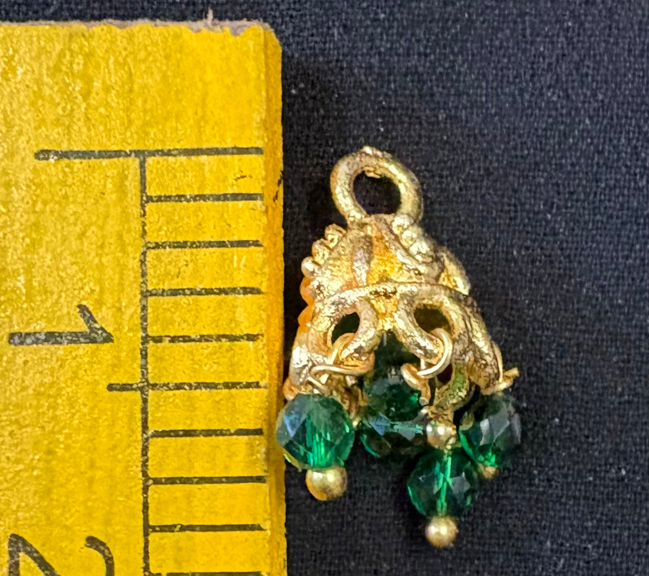 jumkha with green lutkan (small)