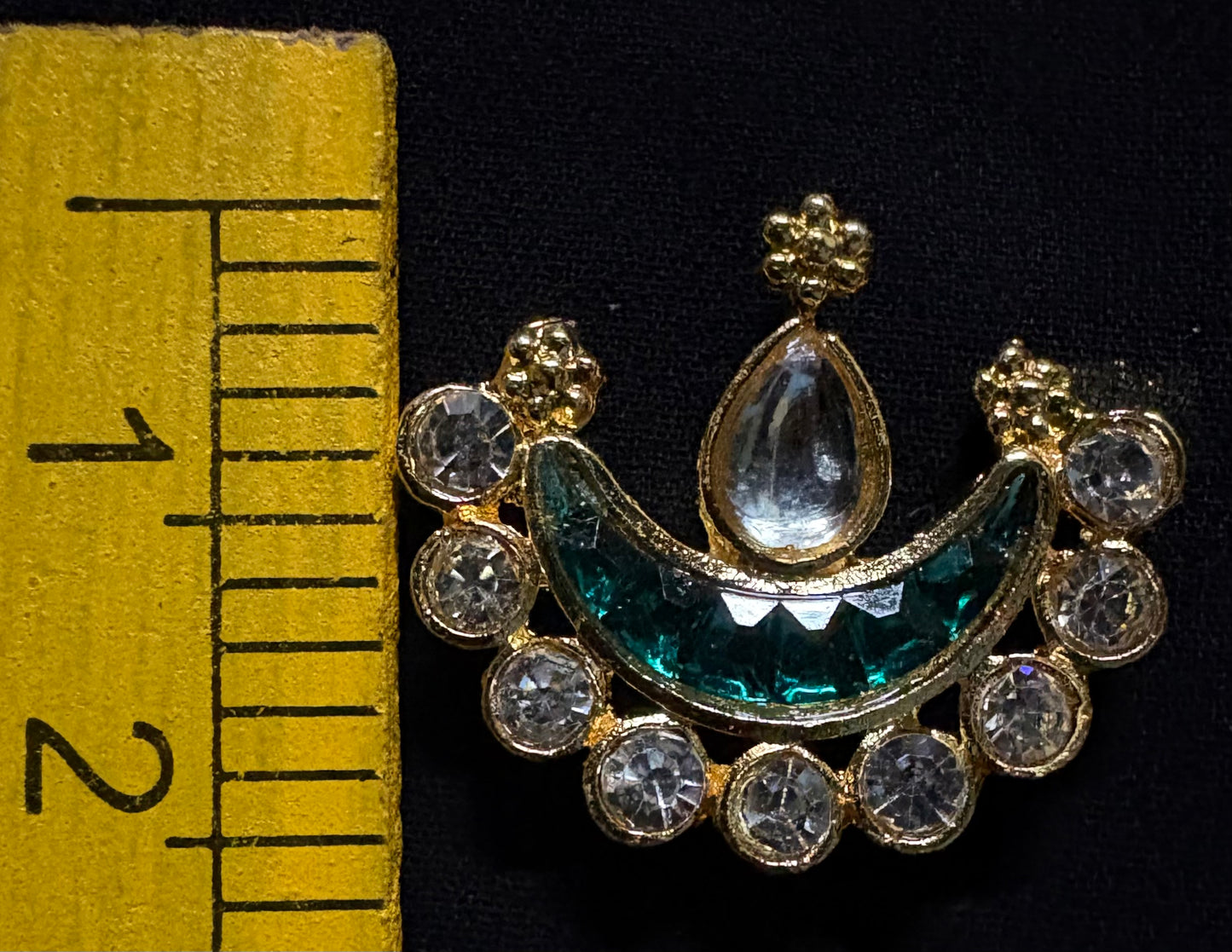 CHANDRA AD STONES GREEN COLOR