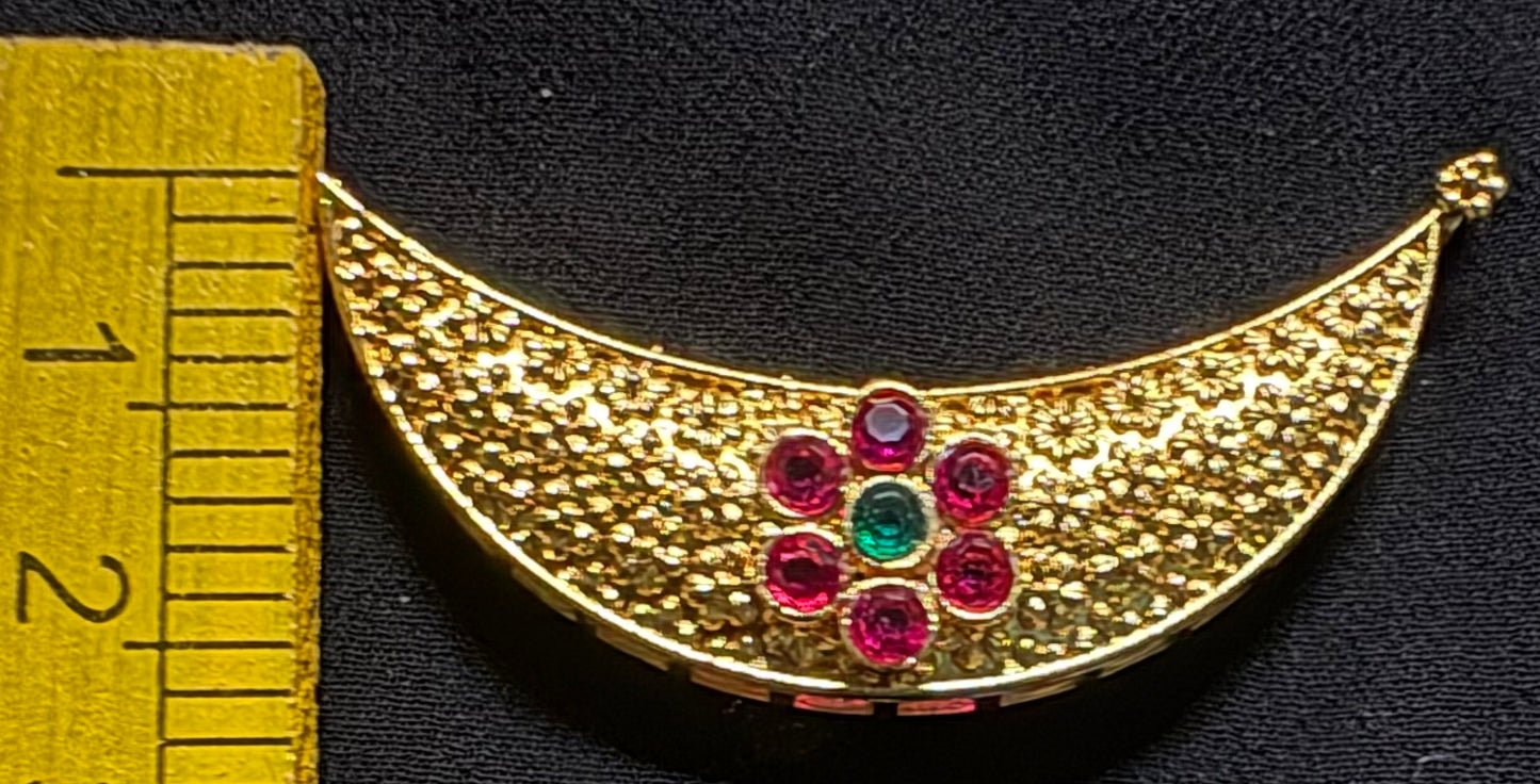 BIG CHANDRA WITH MIDDLE STONES