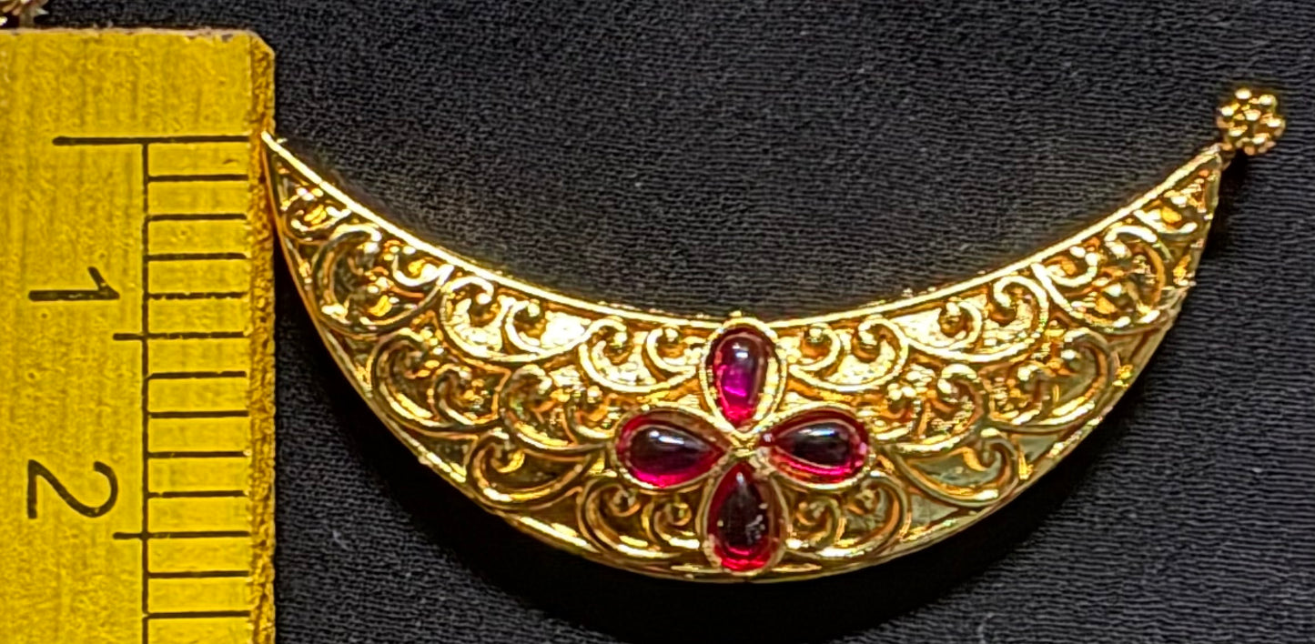 BIG CHANDRA WITH MIDDLE STONES