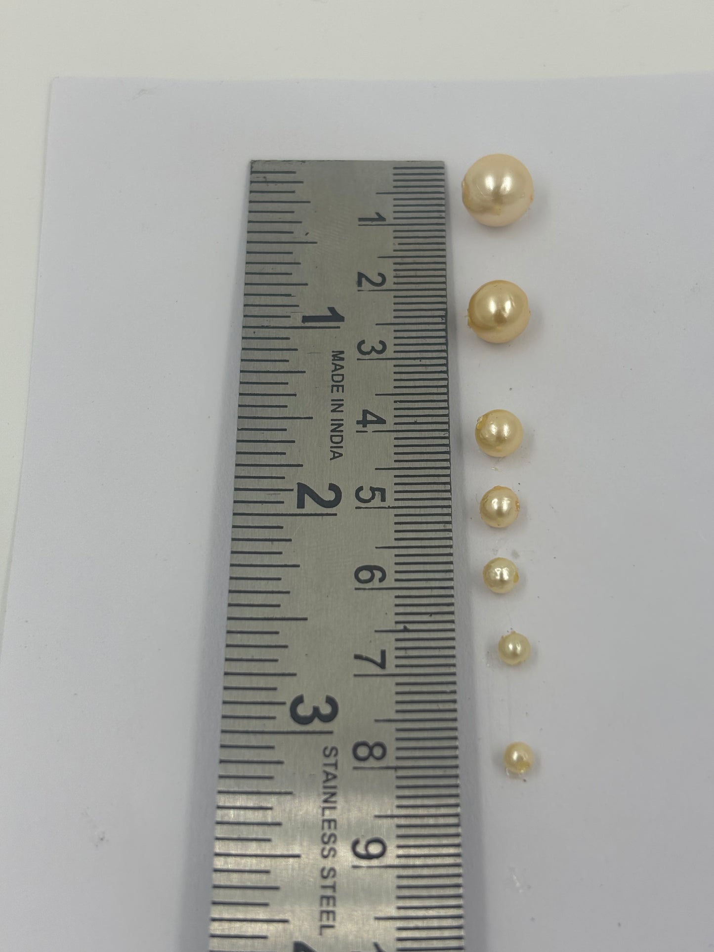 8mm golden shade moti (double coating)