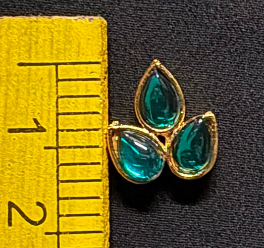 3 PAN PENTANT (green)